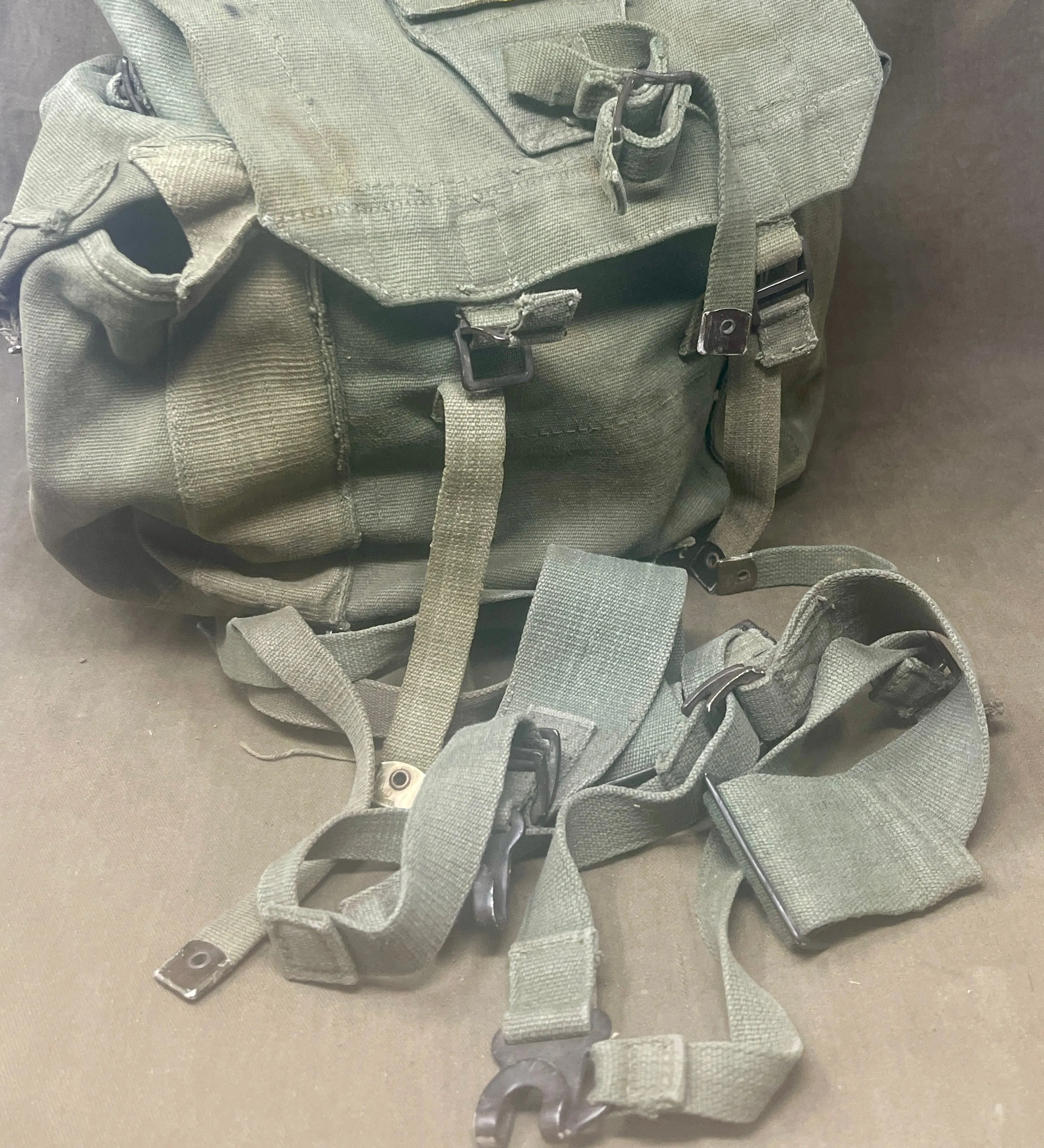 1944 Pattern Small Pack complete with Left & Right Webbing Straps