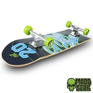 Madd Gear Pro Series Complete Skateboard - Gameplay Blue/Green