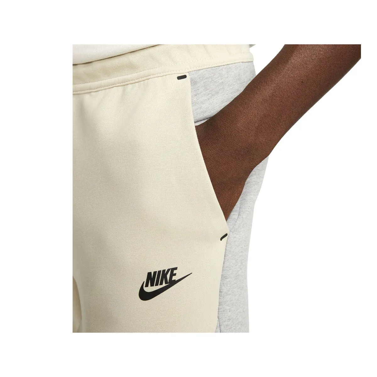 Nike Men's Sportswear Tech Fleece Joggers Rattan